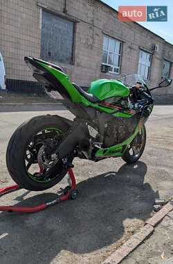 Спортбайк Kawasaki Ninja 636 ZX-6R 2024 в Києві