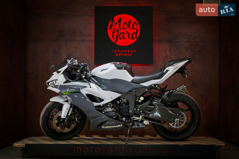 Kawasaki Ninja 636 ZX-6R 2021