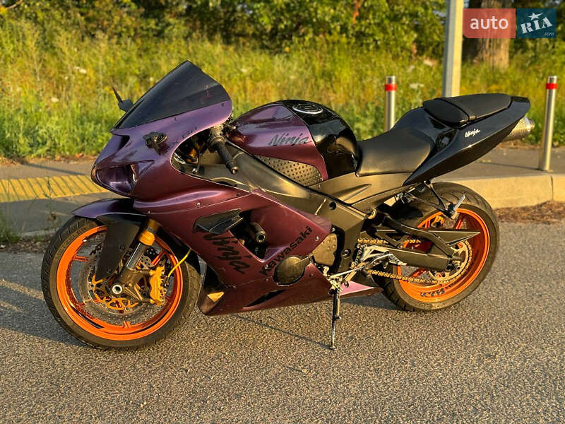 Спортбайк Kawasaki Ninja 636 ZX-6R 2005 в Ромнах