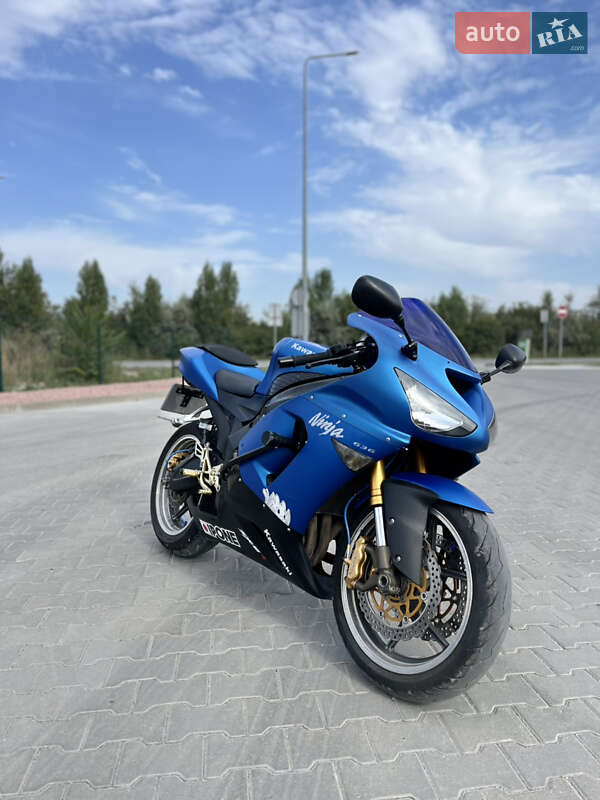 Спортбайк Kawasaki Ninja 636 ZX-6R 2005 в Каменец-Подольском