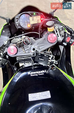 Спортбайк Kawasaki Ninja 636 ZX-6R 2015 в 