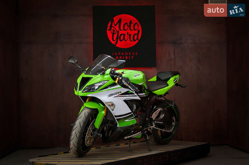 Мотоцикл Спорт-туризм Kawasaki Ninja 636 ZX-6R 2015 в Днепре фото 3 Мотоцикл Спорт-туризм Kawasaki Ninja 636 ZX-6R 2015 в Днепре