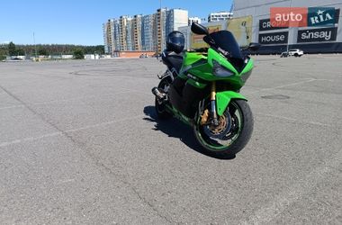 Спортбайк Kawasaki Ninja 636 ZX-6R 2004 в Києві