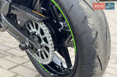 Мотоцикл Спорт-туризм Kawasaki Ninja 650 2022 в 