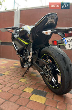 Мотоцикл Спорт-туризм Kawasaki Ninja 650 2021 в 