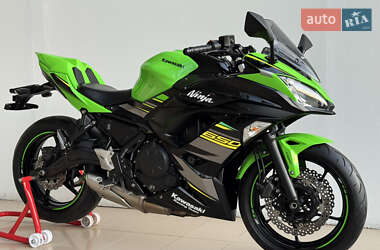 Спортбайк Kawasaki Ninja 650 2019 в Киеве