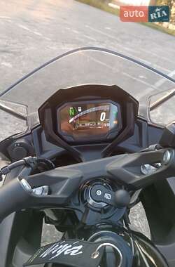 Мотоцикл Спорт-туризм Kawasaki Ninja 650 2023 в 