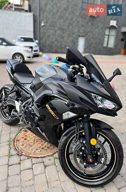 Мотоцикл Спорт-туризм Kawasaki Ninja 650 2024 в Киеве