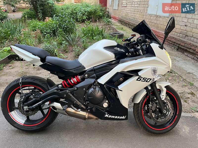Вантажні моторолери, мотоцикли, скутери, мопеди Kawasaki Ninja 650 2012 в Львові фото 3 Вантажні моторолери, мотоцикли, скутери, мопеди Kawasaki Ninja 650 2012 в Львові