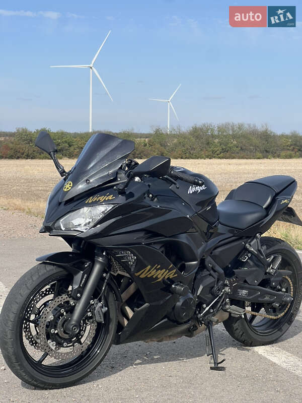 Мотоцикл Спорт-туризм Kawasaki Ninja 650R 2019 в Одессе