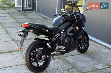 Спортбайк Kawasaki Ninja 650R 2011 в 