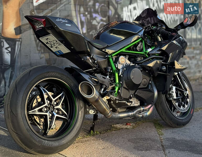 Спортбайк Kawasaki Ninja H2 Carbon 2019 в Києві фото 6 Спортбайк Kawasaki Ninja H2 Carbon 2019 в Києві