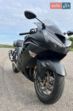Мотоцикл Спорт-туризм Kawasaki Ninja ZX-14R 2015 в 