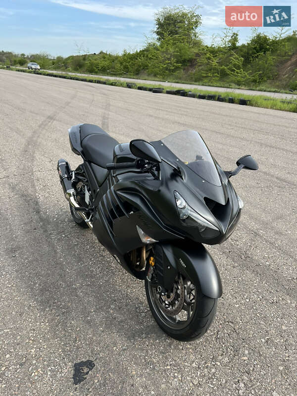 Мотоцикл Спорт-туризм Kawasaki Ninja ZX-14R 2015 в Одессе