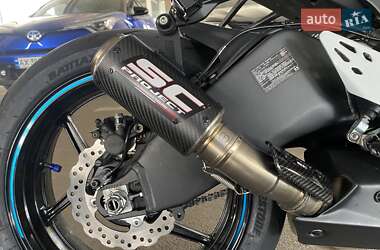 Спортбайк Kawasaki Ninja ZX-6R 2022 в 