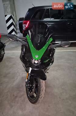 Мотоцикл Спорт-туризм Kawasaki Ninja 2023 в 
