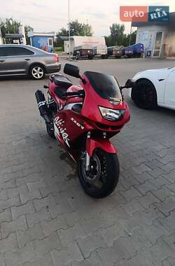 Спортбайк Kawasaki Ninja 1997 в 