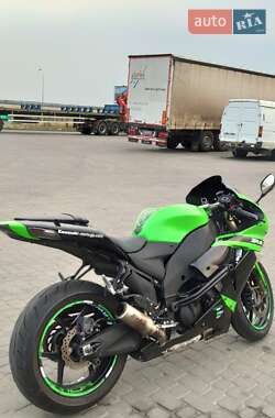 Спортбайк Kawasaki Ninja 2007 в 