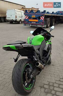 Спортбайк Kawasaki Ninja 2007 в 