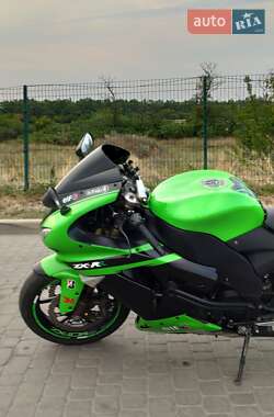 Спортбайк Kawasaki Ninja 2007 в 