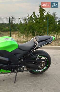Спортбайк Kawasaki Ninja 2007 в 