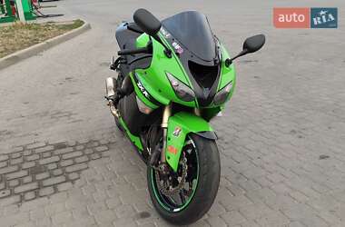 Спортбайк Kawasaki Ninja 2007 в 