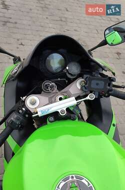 Спортбайк Kawasaki Ninja 2007 в 