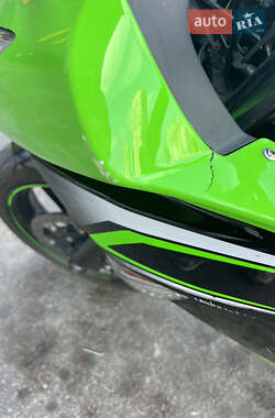 Спортбайк Kawasaki Ninja 2014 в 