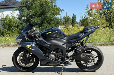 Спортбайк Kawasaki Ninja 2022 в 