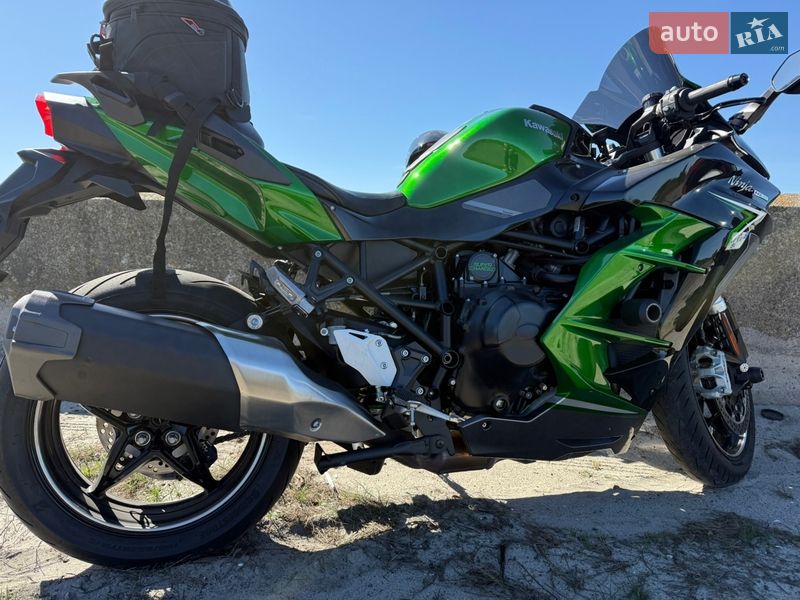 Мотоцикл Спорт-туризм Kawasaki Ninja 2023 в Киеве
