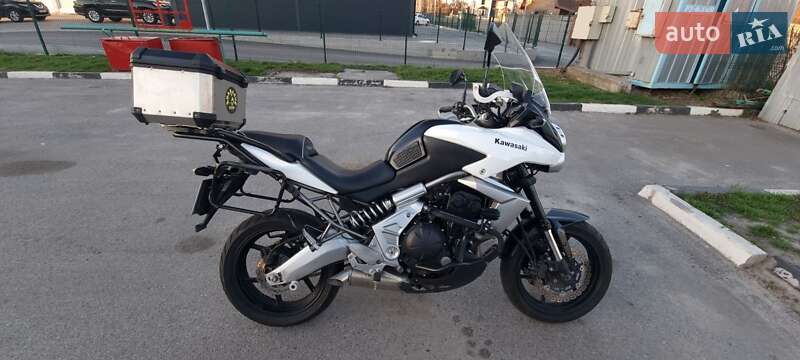 Мотоцикл Багатоцільовий (All-round) Kawasaki Versys 650 2010 в Дніпрі