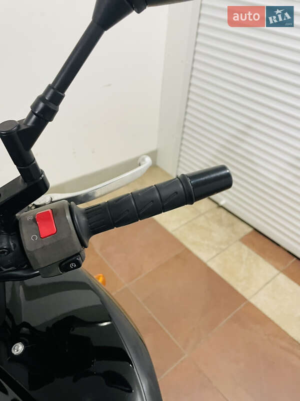 Мотоцикл Без обтекателей (Naked bike) Kawasaki Versys 650 2008 в Киеве