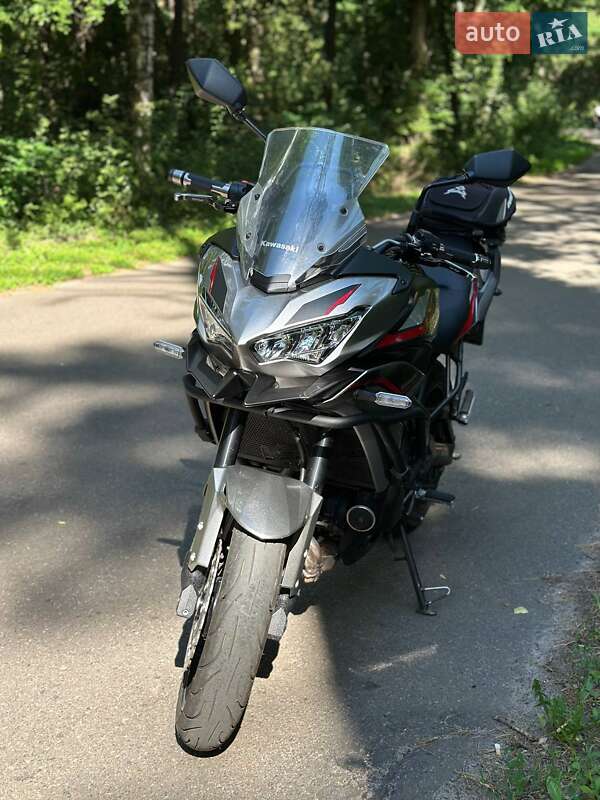 Мотоцикл Спорт-туризм Kawasaki Versys 650 2022 в Киеве