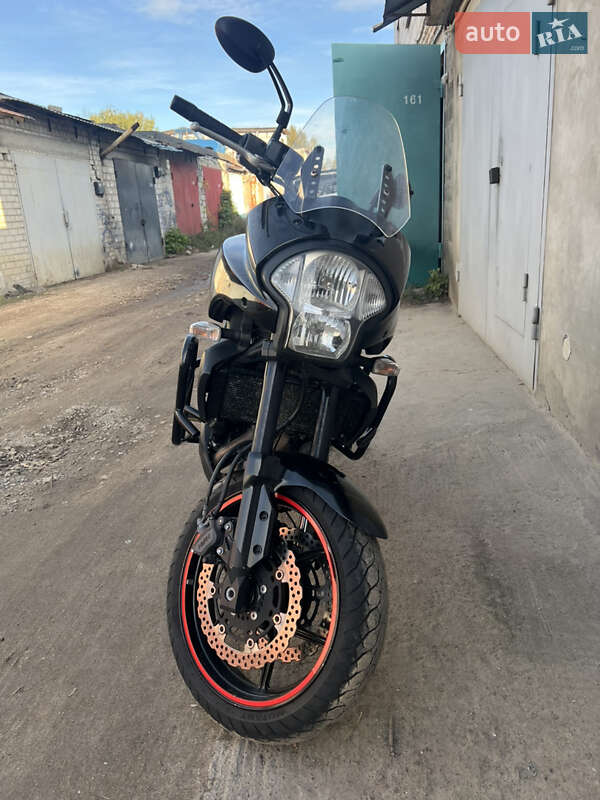 Мотоцикл Туризм Kawasaki Versys 650 2011 в Буче