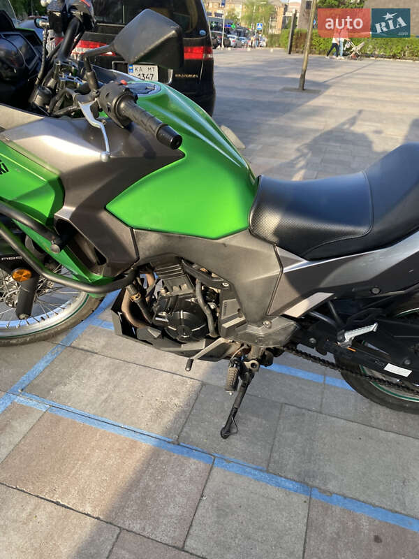Мотоцикл Багатоцільовий (All-round) Kawasaki Versys 2017 в Києві фото 7 Мотоцикл Багатоцільовий (All-round) Kawasaki Versys 2017 в Києві