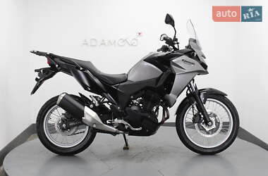 Мотоцикл Позашляховий (Enduro) Kawasaki Versys 2017 в Гнівані