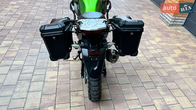 Мотоцикл Многоцелевой (All-round) Kawasaki Versys 2017 в Виннице