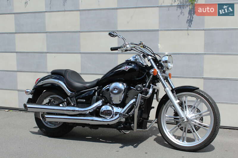 Kawasaki VN 900 2010 Kawasaki VN 900 2010