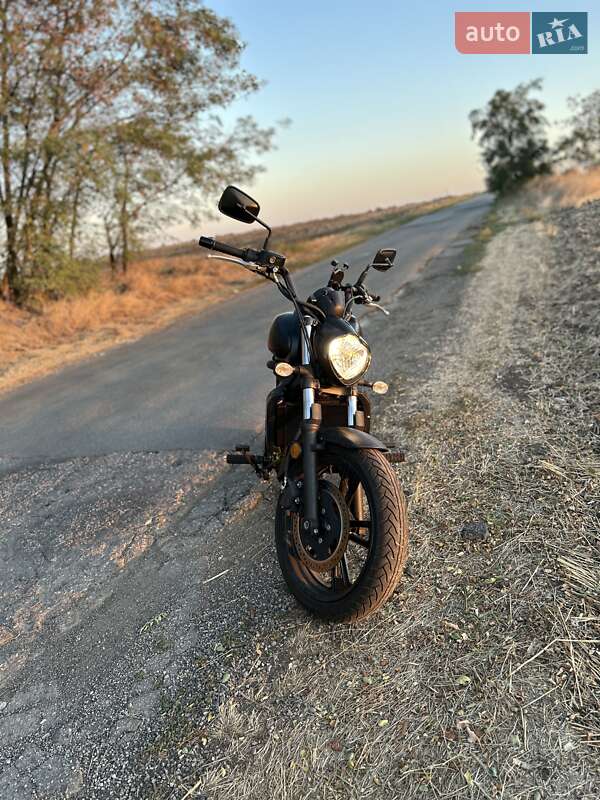 Мотоцикл Круизер Kawasaki Vulcan 2022 в Запорожье