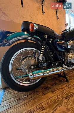 Мотоцикл Классик Kawasaki W 800 2016 в 