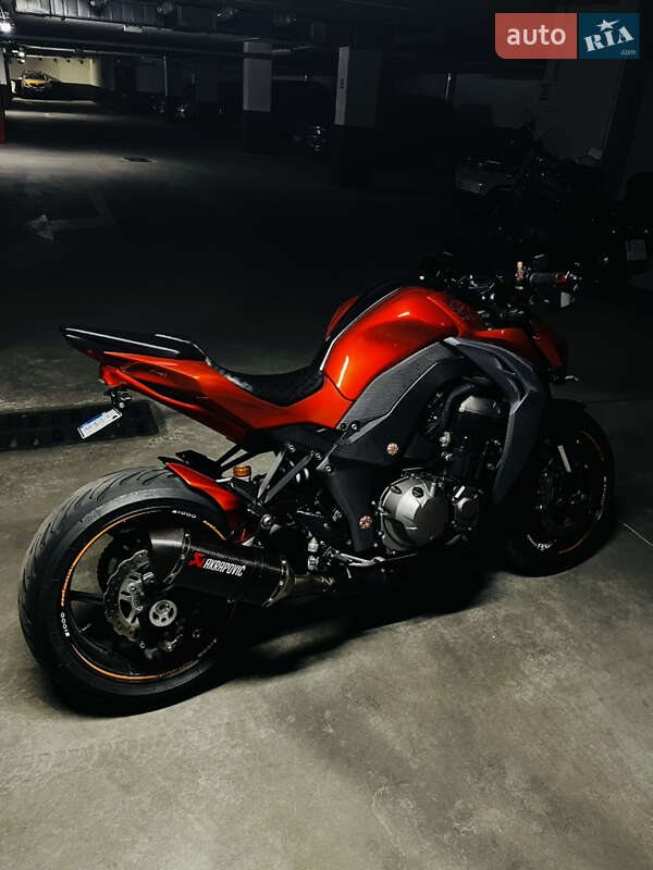 Мотоцикл Без обтекателей (Naked bike) Kawasaki Z 1000 2013 в Киеве