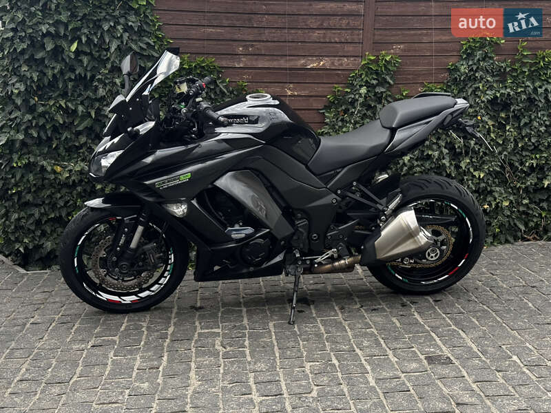 Мотоцикл Спорт-туризм Kawasaki Z 1000 2015 в Днепре