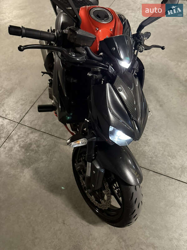 Мотоцикл Без обтекателей (Naked bike) Kawasaki Z 1000 2015 в Одессе