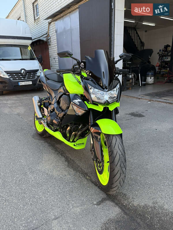 Мотоцикл Без обтекателей (Naked bike) Kawasaki Z 1000 2010 в Киеве