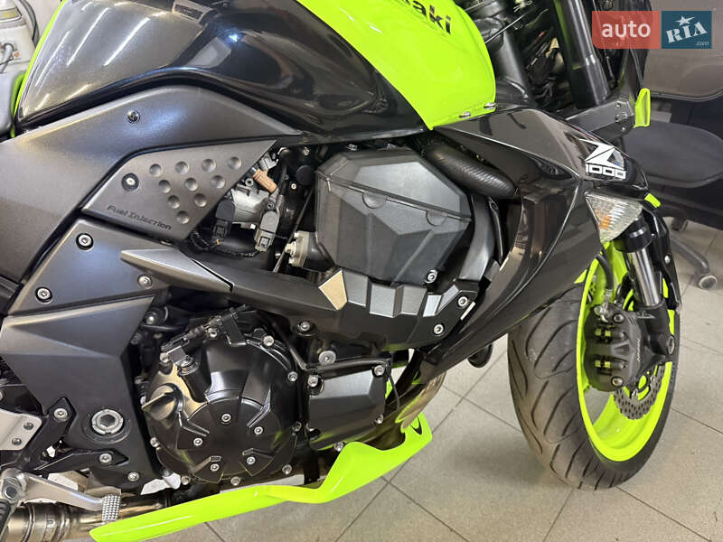Мотоцикл Без обтекателей (Naked bike) Kawasaki Z 1000 2010 в Киеве