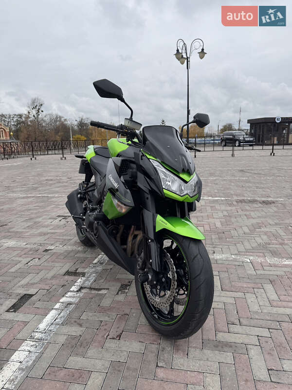 Мотоцикл Классик Kawasaki Z 1000 2010 в Харькове фото 6 Мотоцикл Классик Kawasaki Z 1000 2010 в Харькове