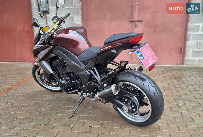 Мотоцикл Супермото (Motard) Kawasaki Z 1000 2011 в Дубні