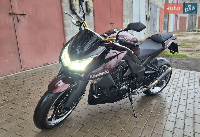 Мотоцикл Супермото (Motard) Kawasaki Z 1000 2011 в Дубні