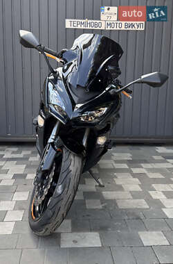 Мотоцикл Спорт-туризм Kawasaki Z 1000SX 2020 в 