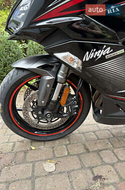 Мотоцикл Спорт-туризм Kawasaki Z 1000SX 2024 в 